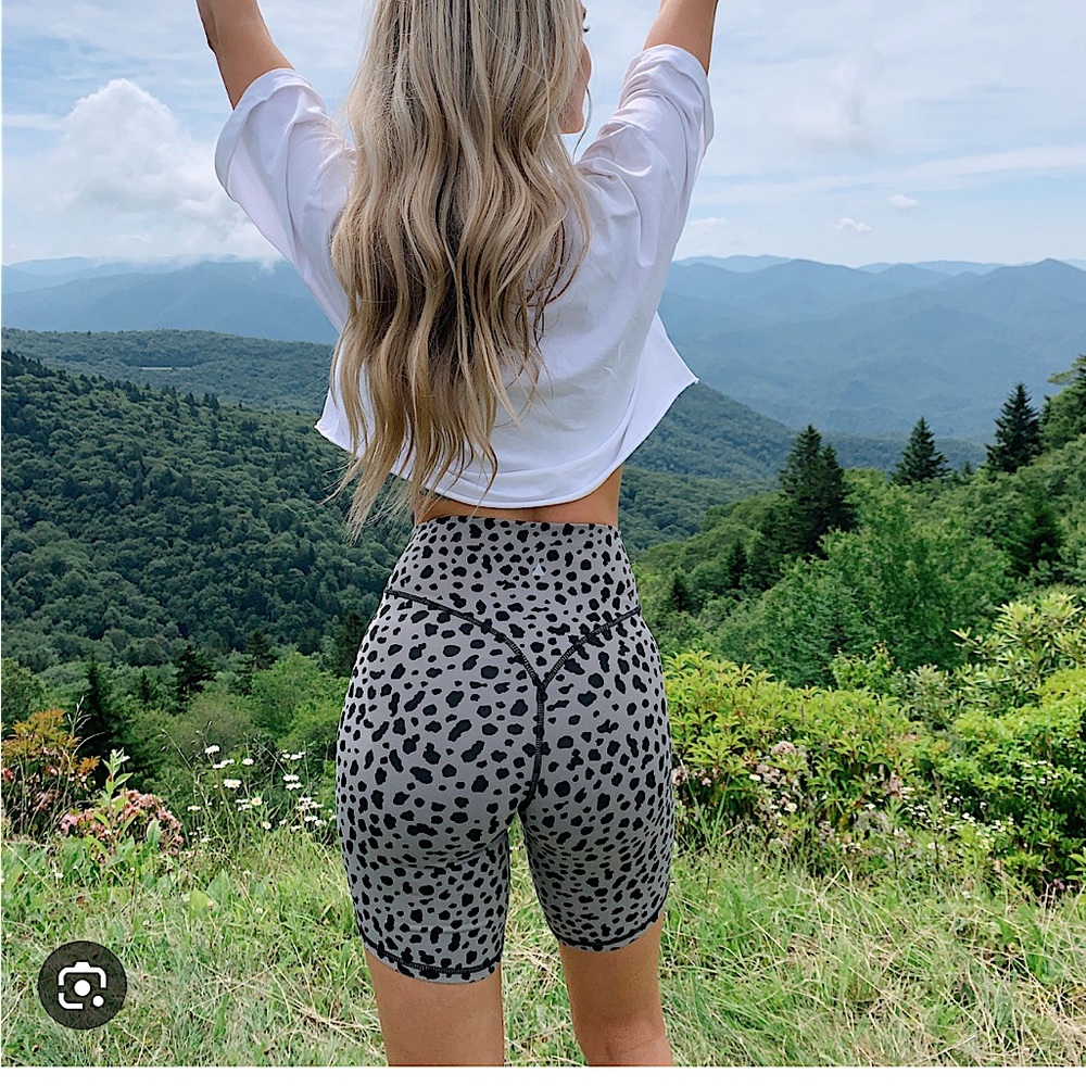 Balance Athletica Women’s Ascend Rider Shorts - Size XS